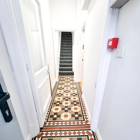 Stunning Flat Close To Beach Swansea Ngoại thất bức ảnh
