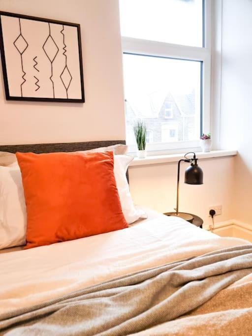 Stunning Flat Close To Beach Swansea Ngoại thất bức ảnh