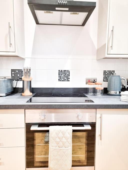 Stunning Flat Close To Beach Swansea Ngoại thất bức ảnh