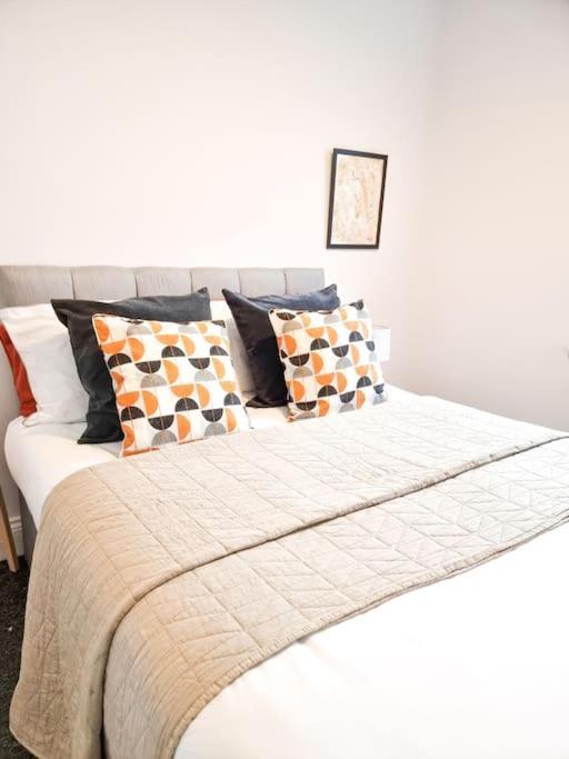 Stunning Flat Close To Beach Swansea Ngoại thất bức ảnh