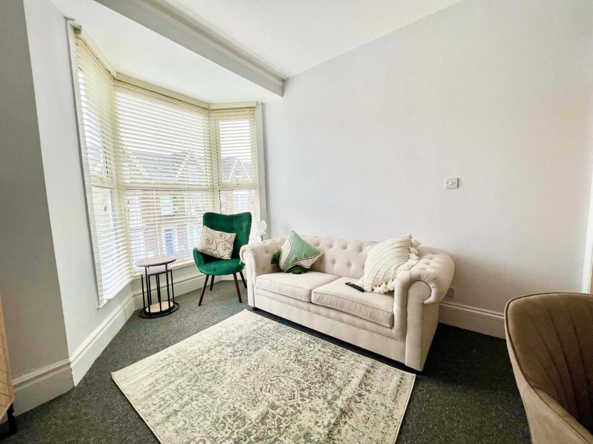 Stunning Flat Close To Beach Swansea Ngoại thất bức ảnh